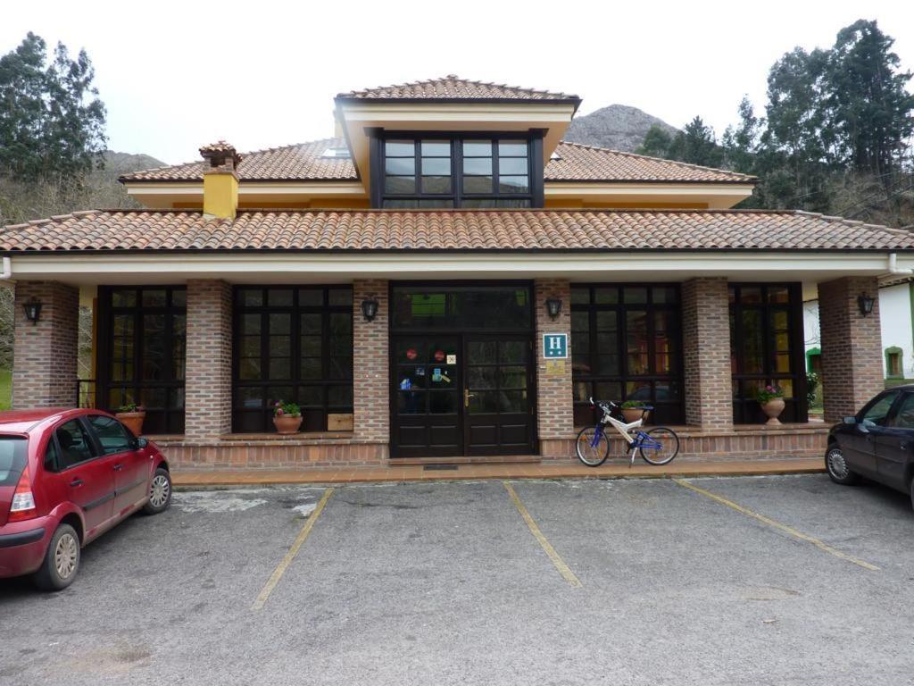 Hotel Benzua Villanueva de Ardisana Exteriér fotografie