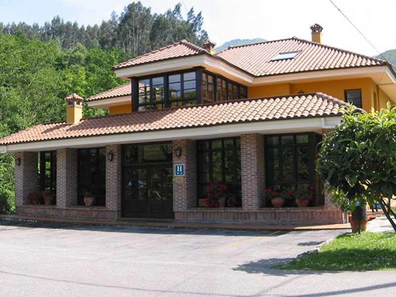 Hotel Benzua Villanueva de Ardisana Exteriér fotografie