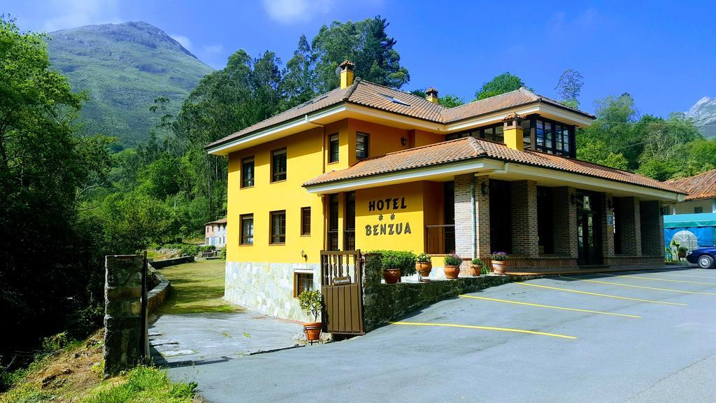 Hotel Benzua Villanueva de Ardisana Exteriér fotografie