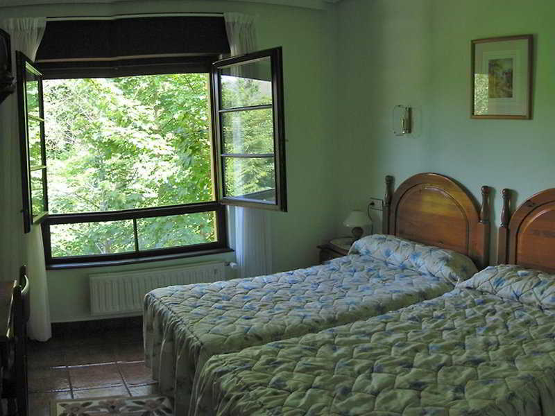 Hotel Benzua Villanueva de Ardisana Pokoj fotografie